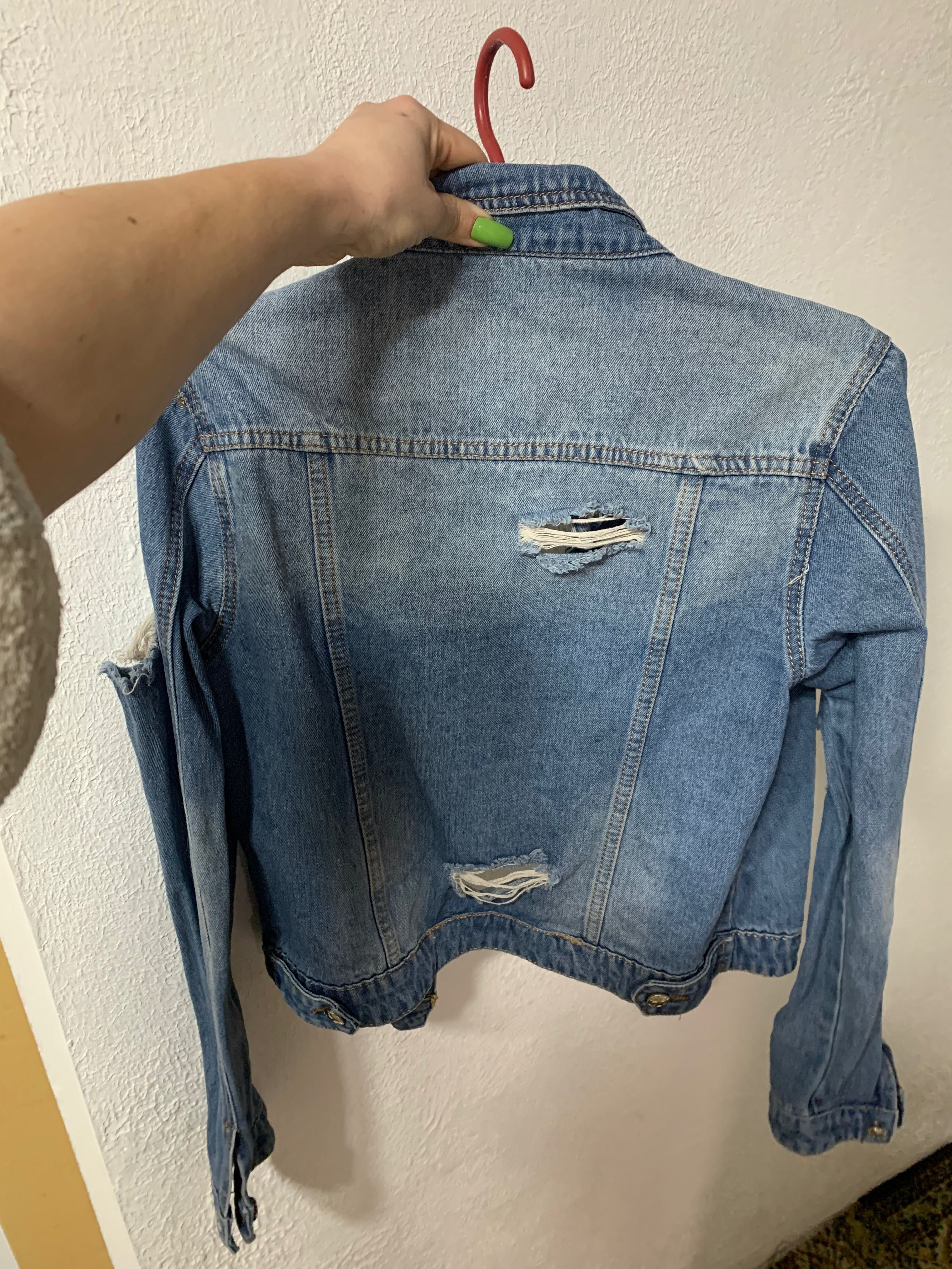 Джинсовий жакет , розмір L-XL