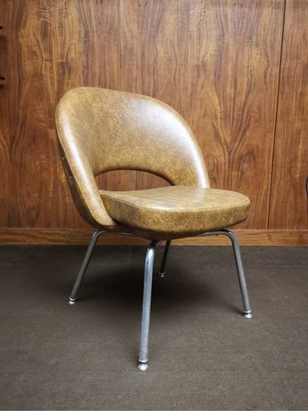 Poltrona / Cadeira com braços / Vintage