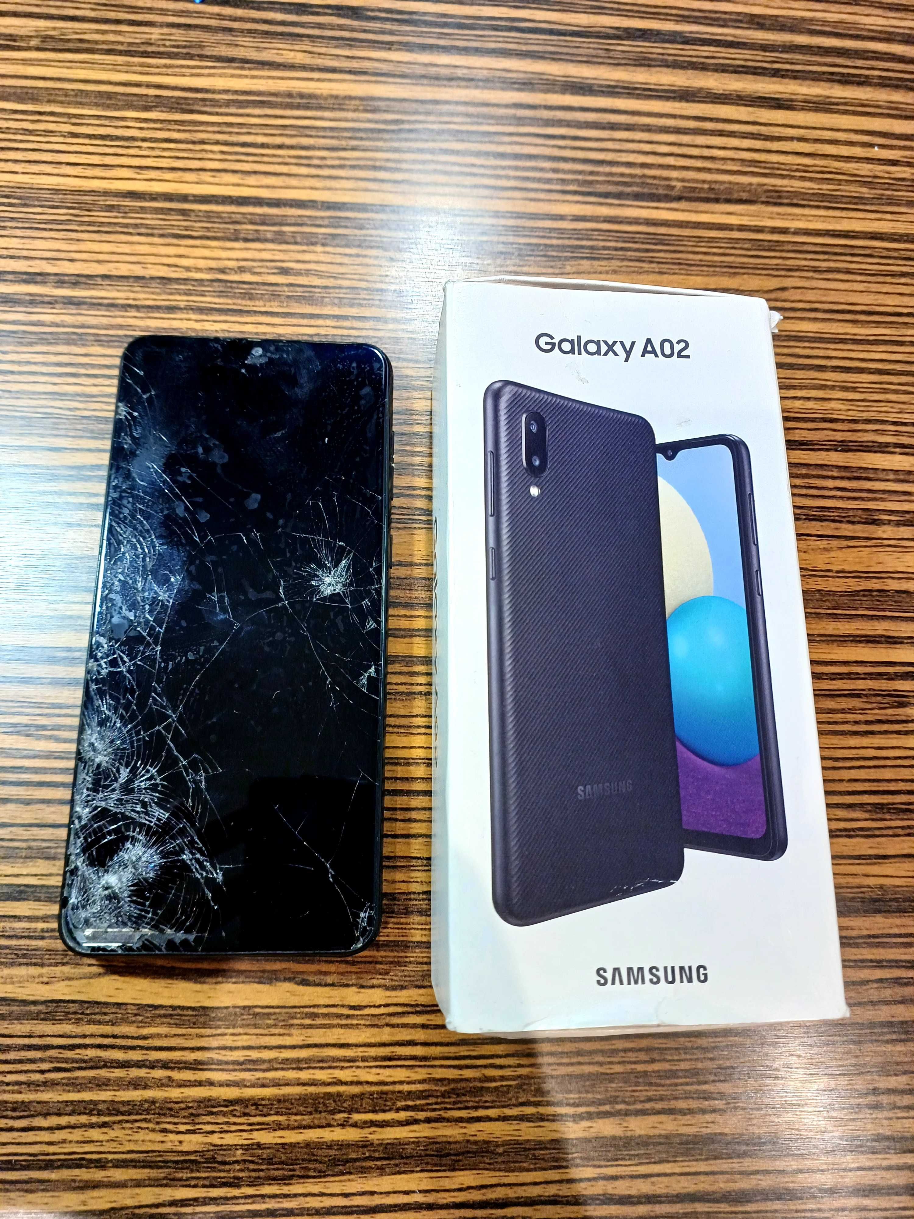 Телефон Samsung A02 на запчастини