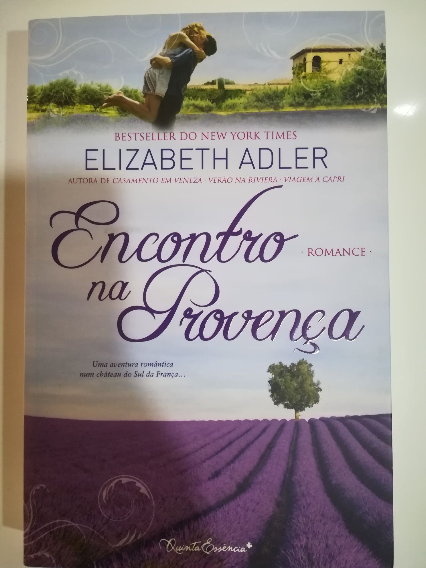 "Encontro na Provença" de Elizabeth Hadler (NOVO)