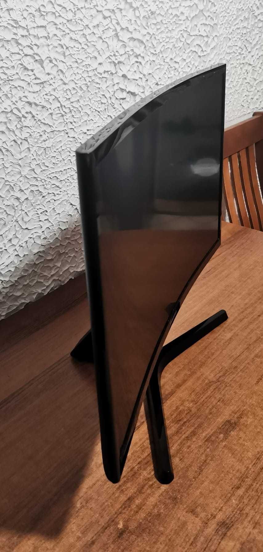 Monitor Samsung C24F396FHU