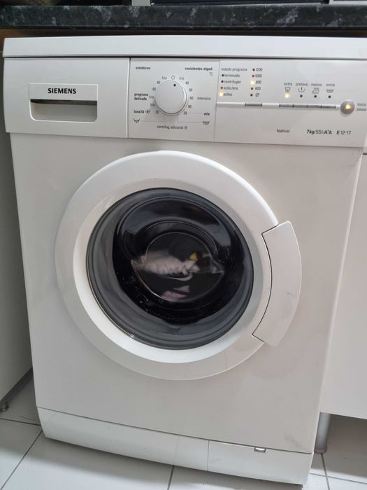 Máquina de lavar roupa