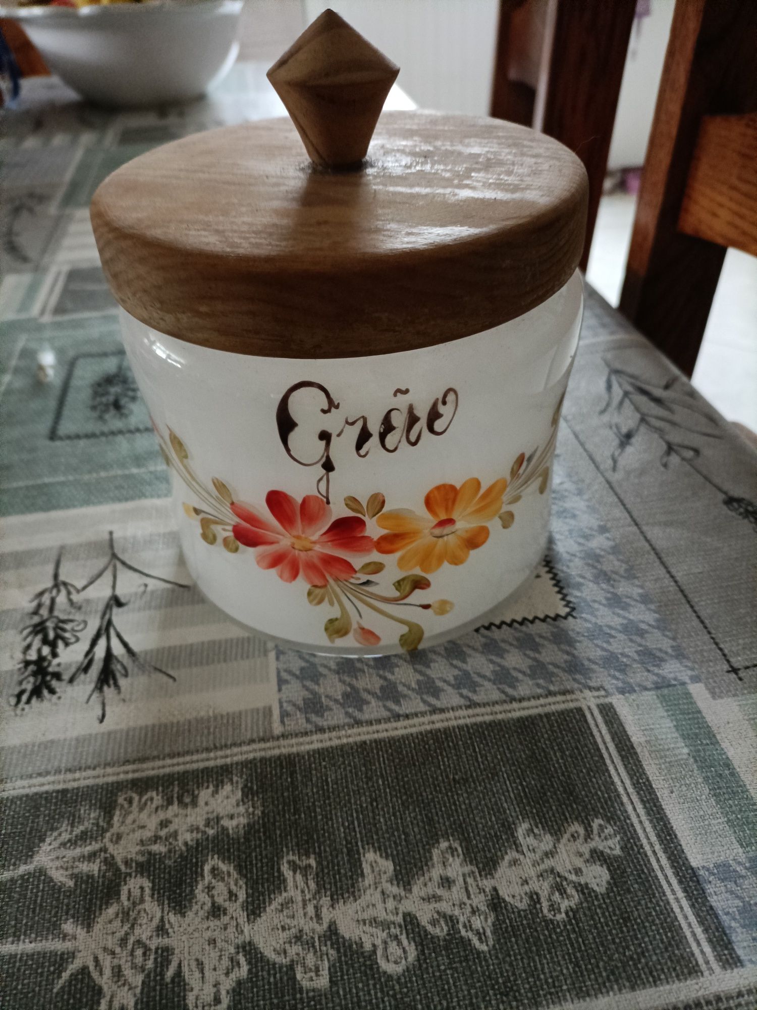 Pote de vidro para colocar grão