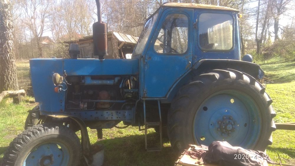 Трактор ЮМЗ 6 з пусковим двигуном