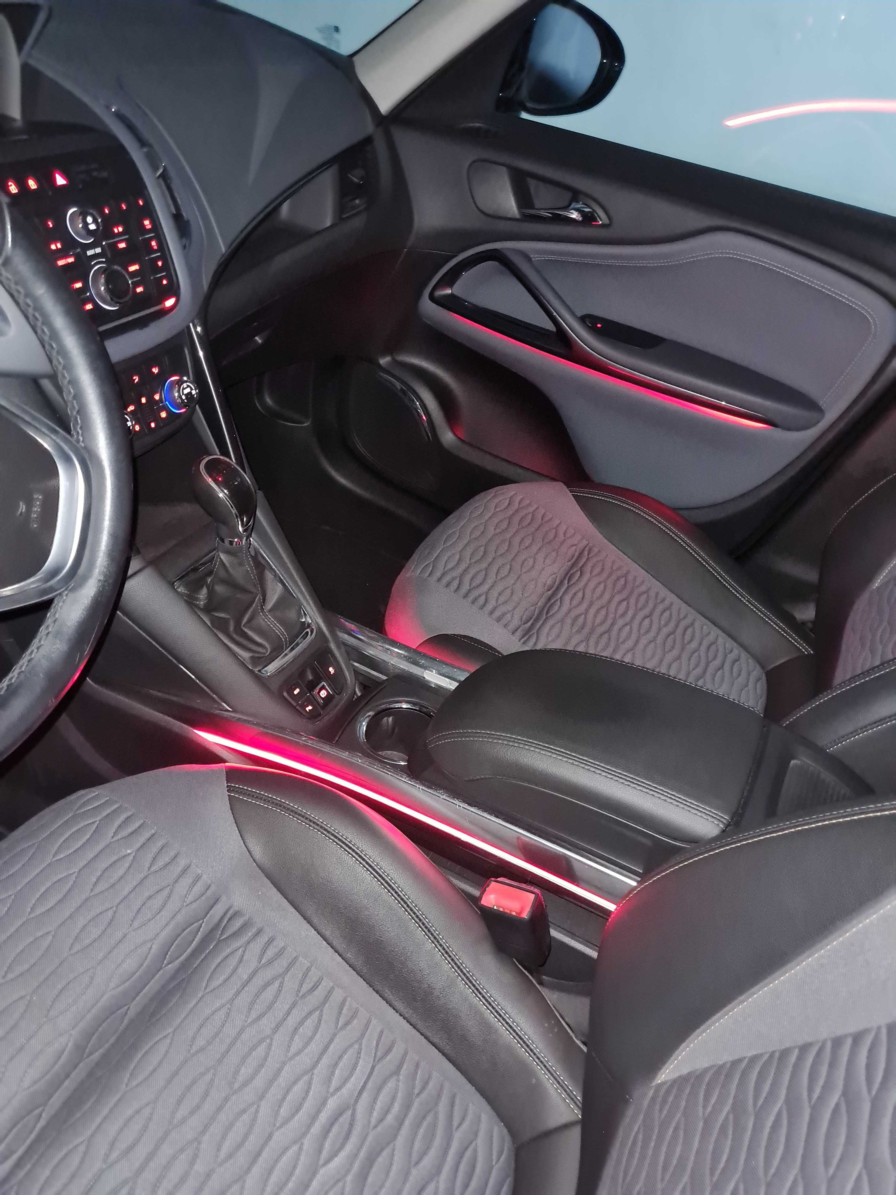 Prywatnie-Opel Zafira bardzo zadbana technicznie i wizualnie. II właś.