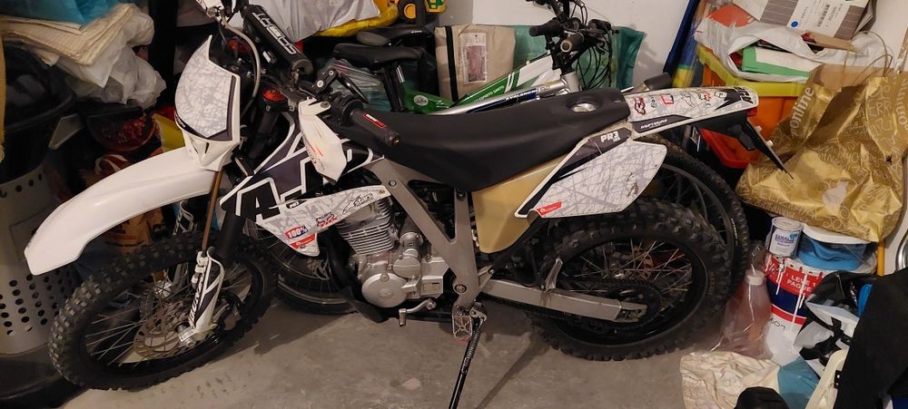 AJP PR3 125 Enduro