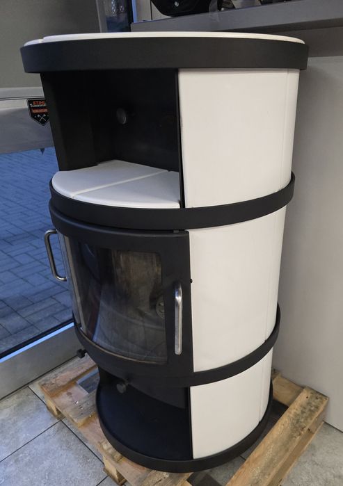 Kominek na drewno Piec wolnostojący HASE 7kw
