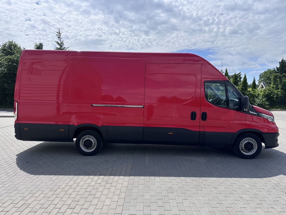 Iveco daily 35s180 L4h3 2022 rok auto zarejestrowane w Polsce !!!
