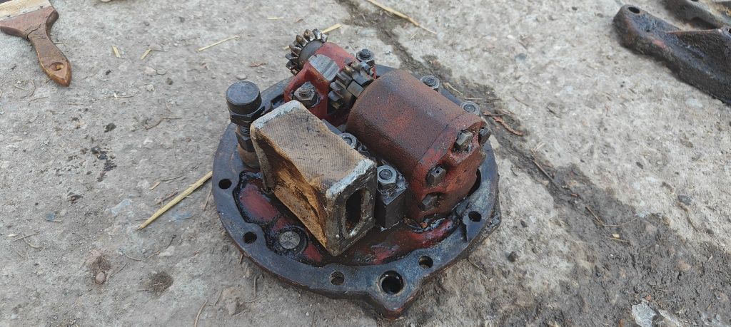 Pompa podnośnika hydrauliczna dekiel Zetor 3011 Major