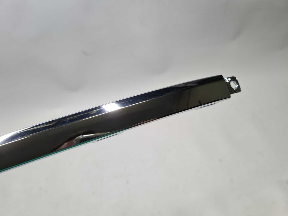 Listwa zderzaka tył środkowa VW Passat B7 chrom 11-15 nowa OE sedan
