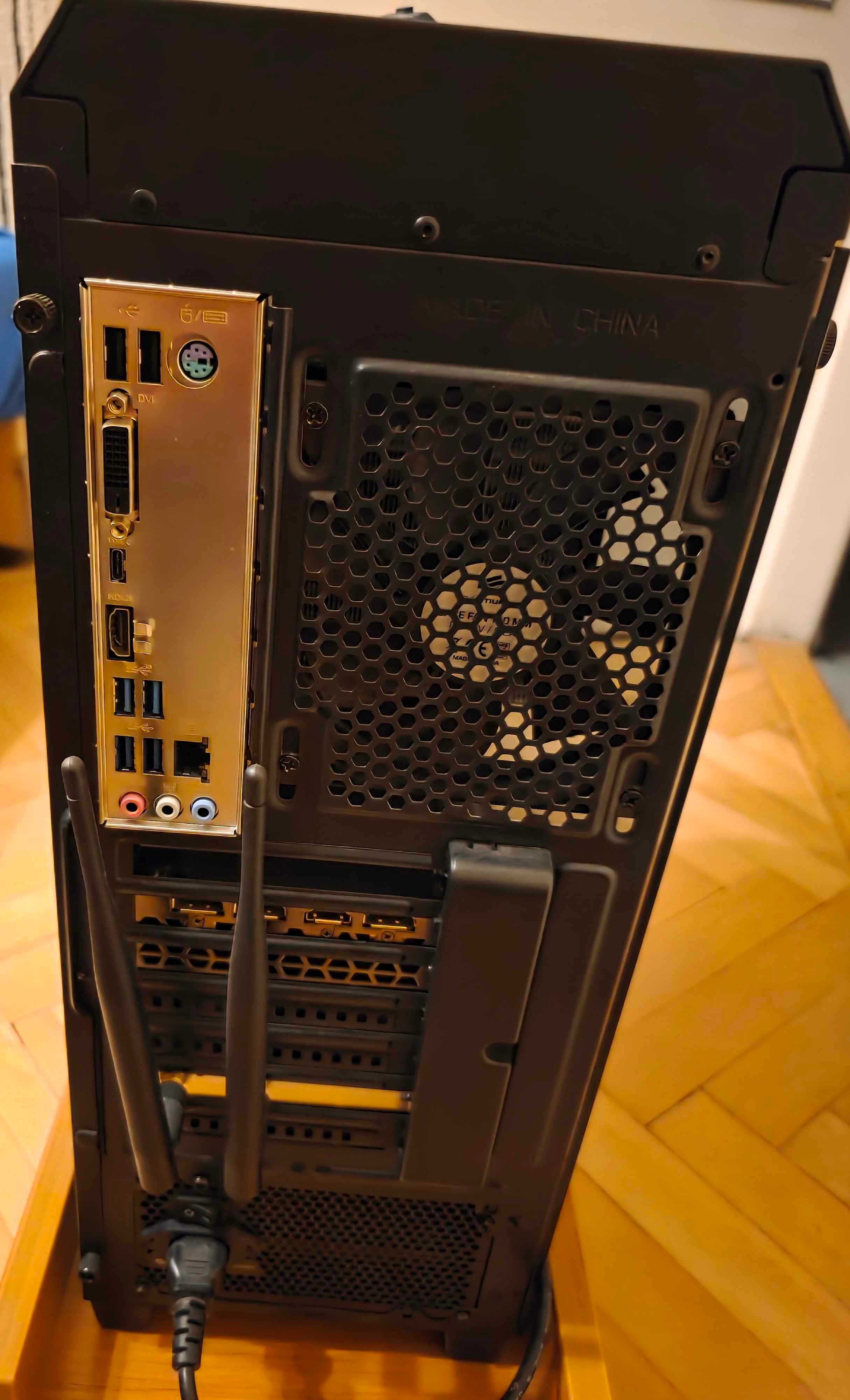 Komputer Gamingowy Gigabyte RTX 2070 super + AMD Ryzen 7 5800X