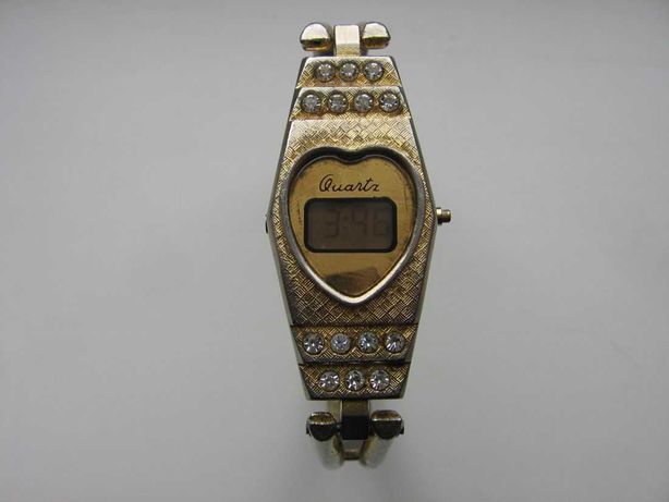 Жіночий цифровий ретро годинник браслет 1980-х