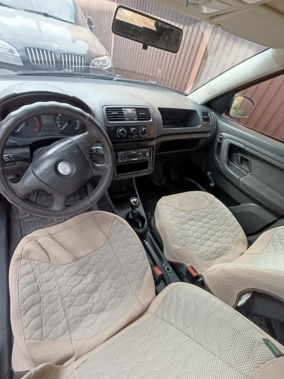 Skoda praktik 1.2