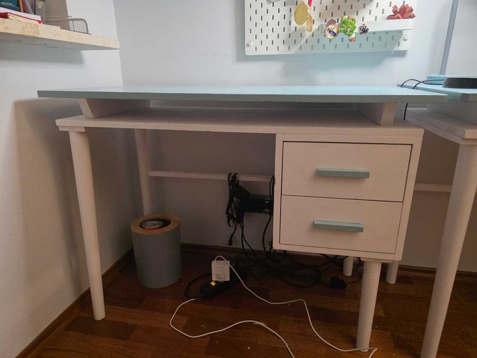 Drewniane biurko dziecięce Wood Szczęścia Miza