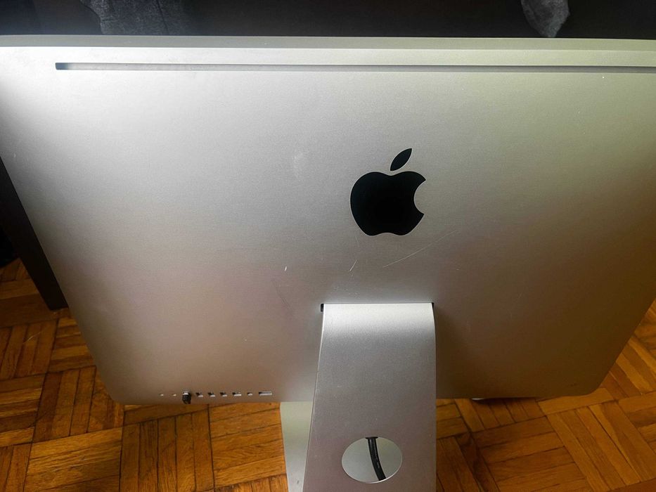 Apple iMac "Core i3" 3.06 21.5" 2010 DYSK SSD 4 GB RAM