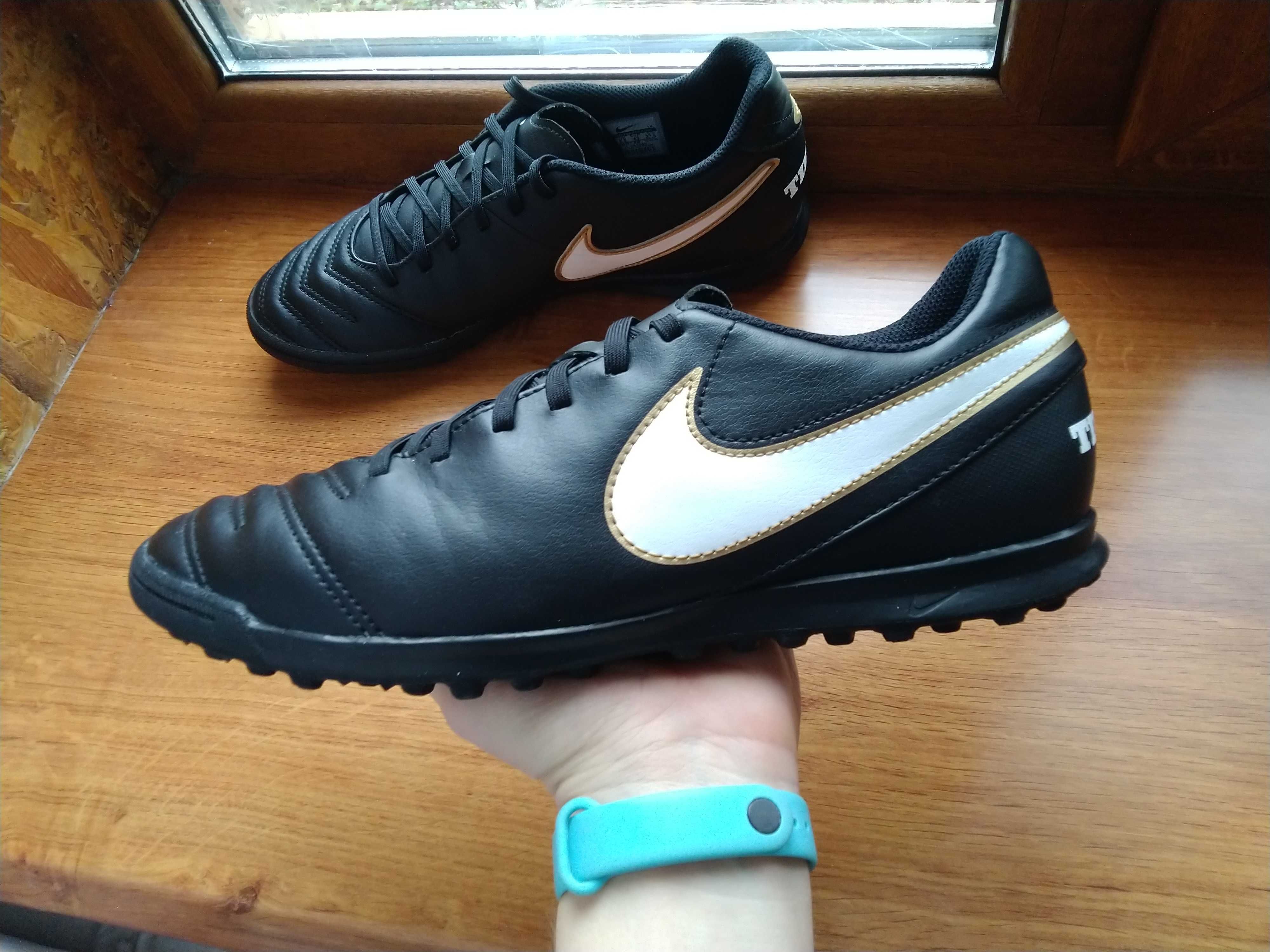 Сороконожки 42 - 43 Nike TiempoХ Rio III. бутси кроссовки