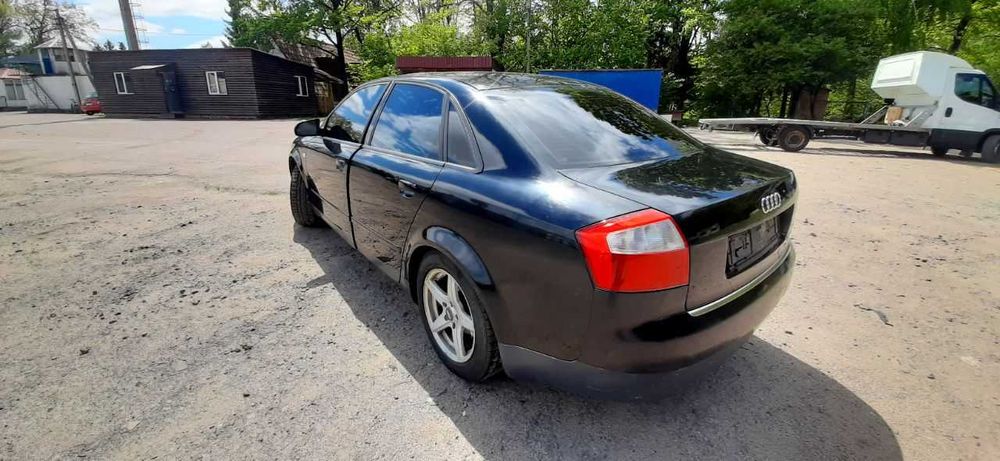 Разборка разборка audi a4 b6 2.5tdi BFC мкпп 6ст LY9B шрот запчастини