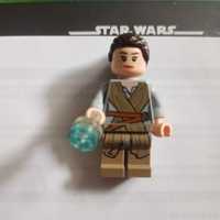 Oryginalna figurka Lego Star Wars sw0677 Rey
