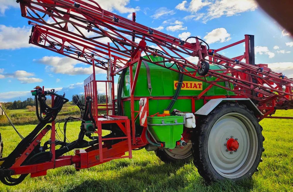 Opryskiwacz polowy KRUKOWIAK GOLIAT 2500l 21m