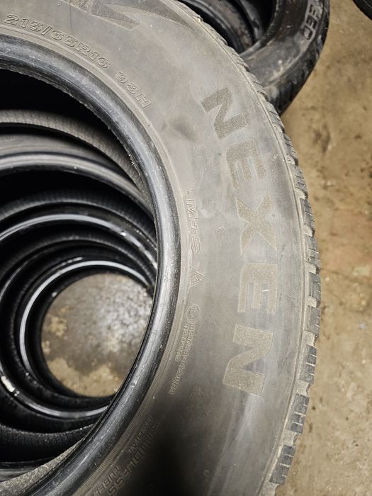 Opony zimowe 215/65R16