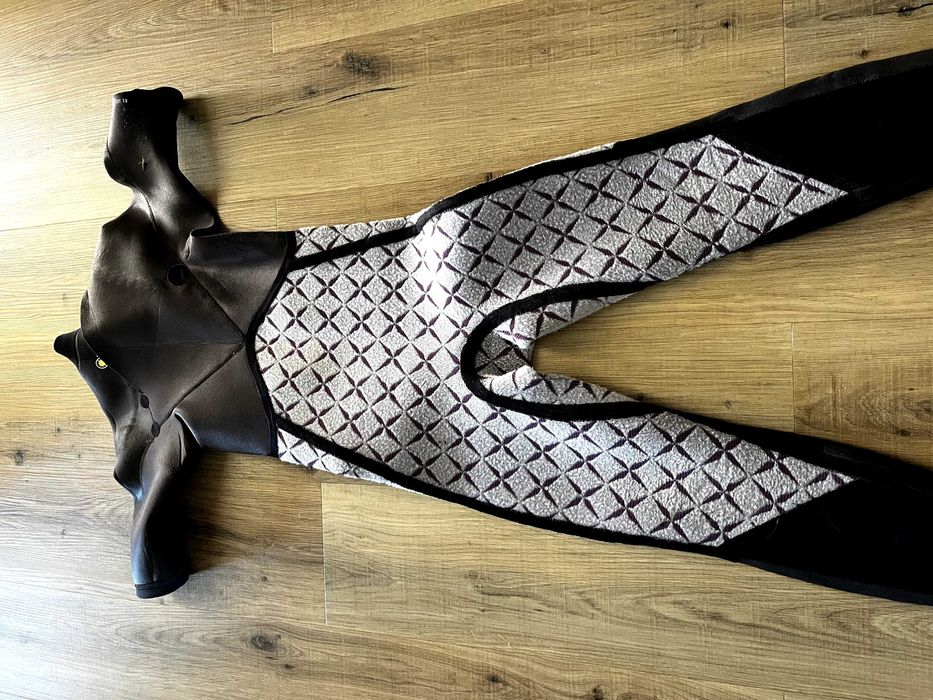 Fato Neoprene Billabong 2/2 spring 12 anos