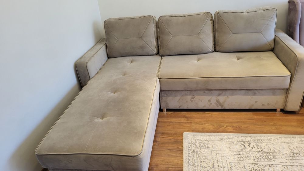 Narożnik z funkcją spania , 2 pojemniki