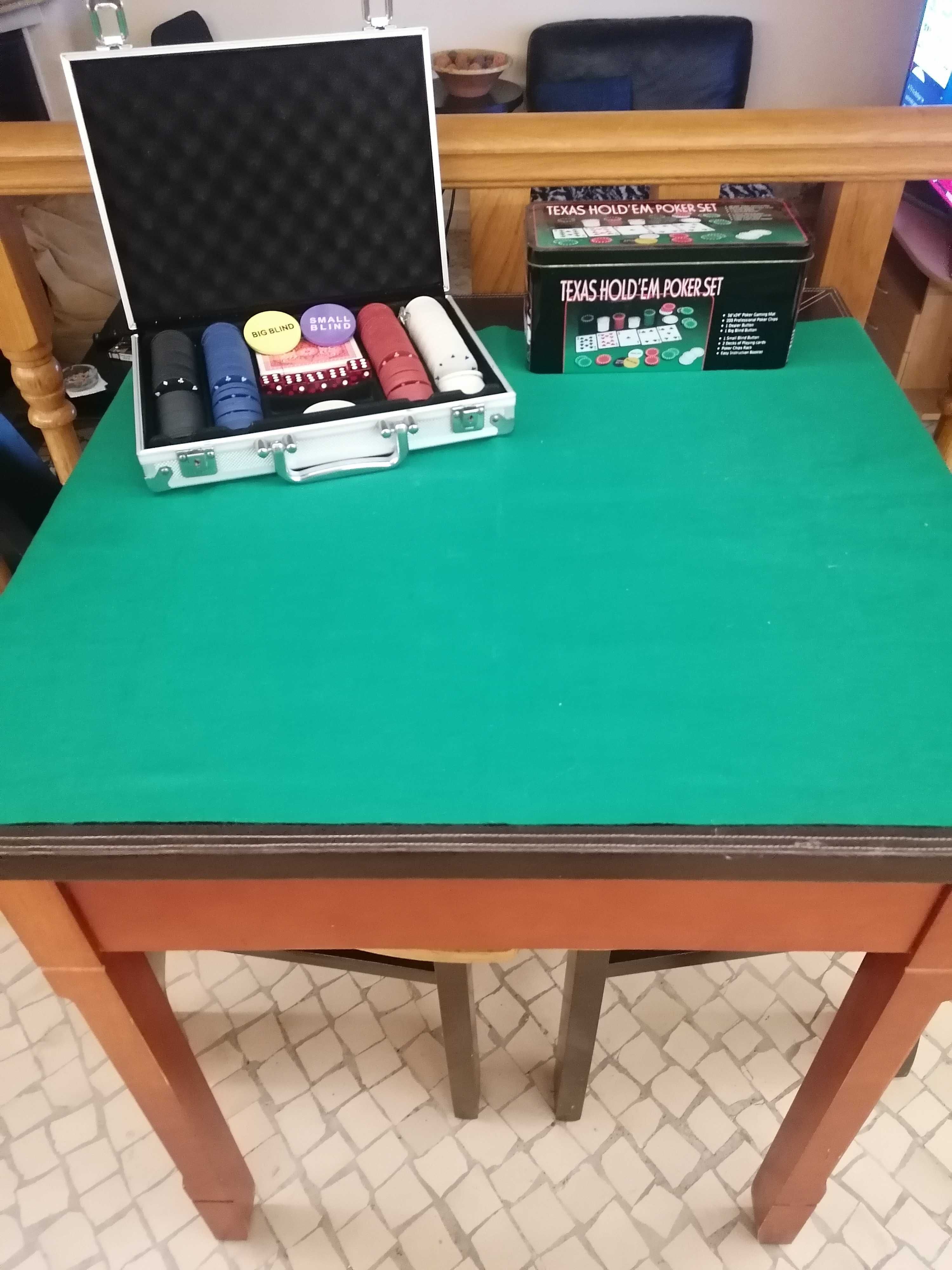 Mesa de jogos multi jogos linda