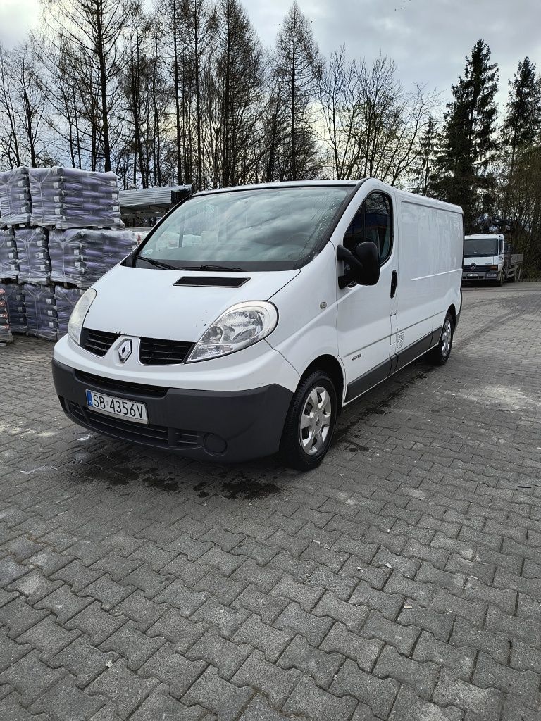 Renault Trafic II 2.0 dCi 115 km Long