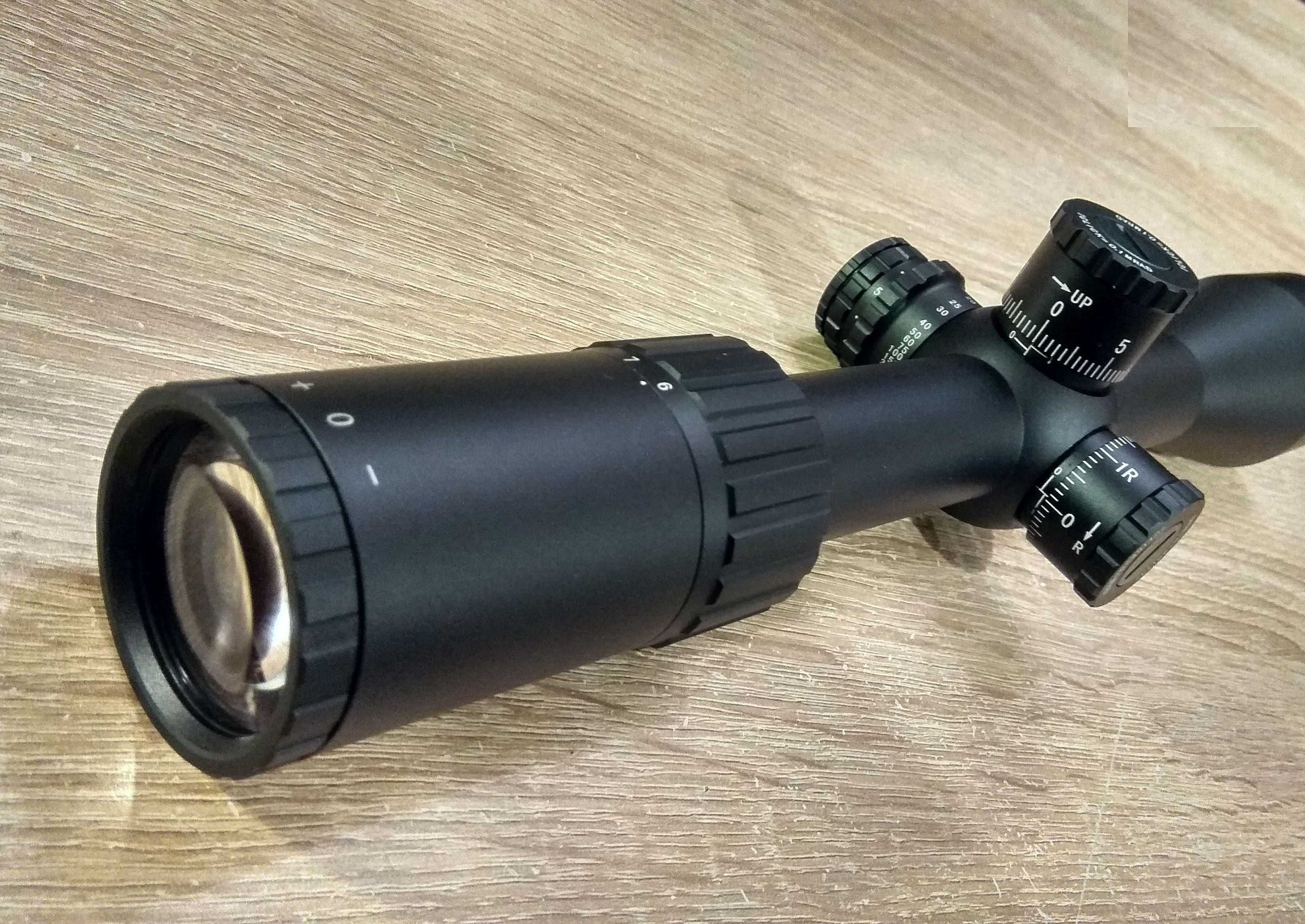 Luneta Taurus by Vector Optics 6-24x50 MRAD