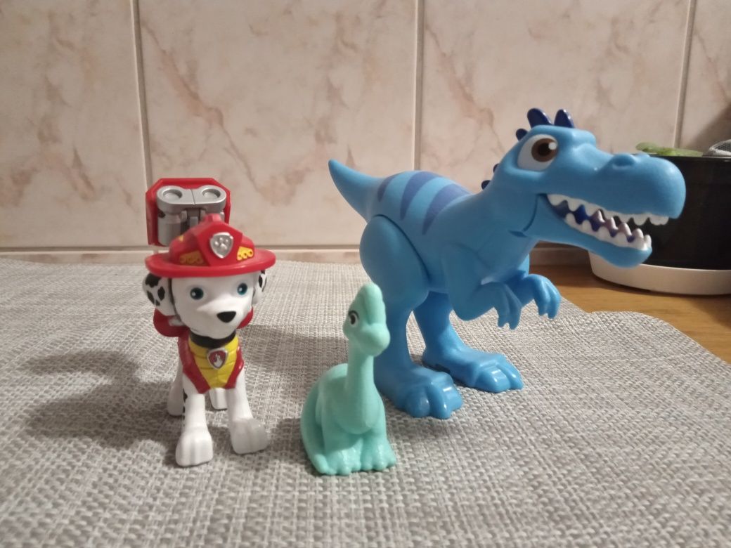 Figurka Psi patrol Marshall i dinozaury