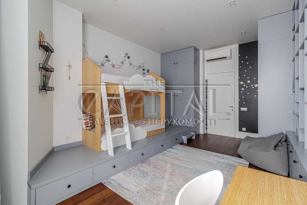 Продаж / Квартира 101м2 / Берестейский проспект 26А Святошино, Киев