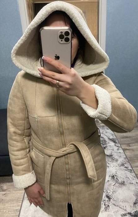 Дублянка з капюшоном бежева