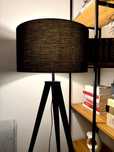 Lampa podłogowa TRIPOD czarna Zuiver