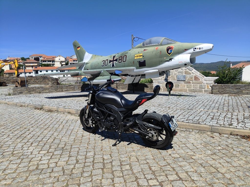 Benelli 502C Cruiser