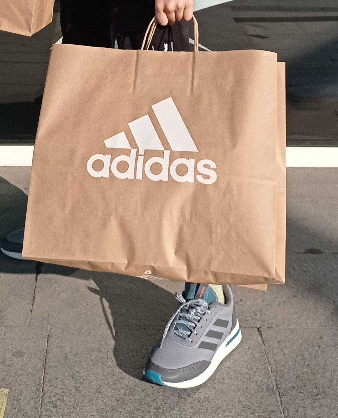 Adidas кроссовки originals p.36,5