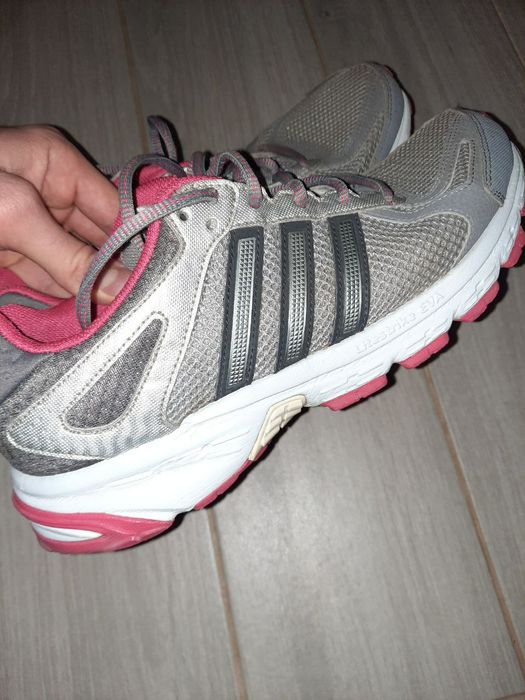 Оригинальные Adidas кросовки