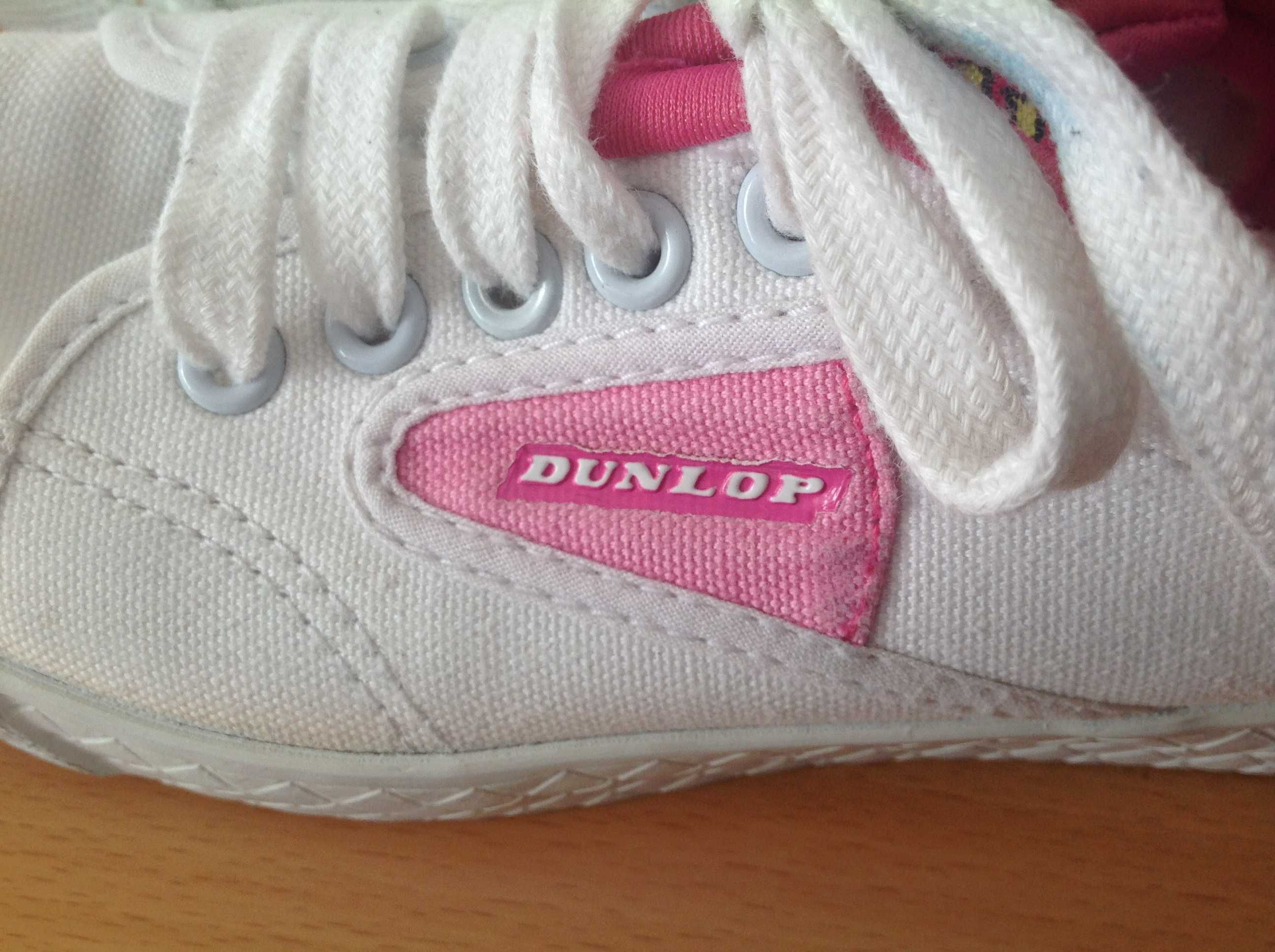 Sapatilhas Dunlop de menina - nº 34 - (portes incluídos)