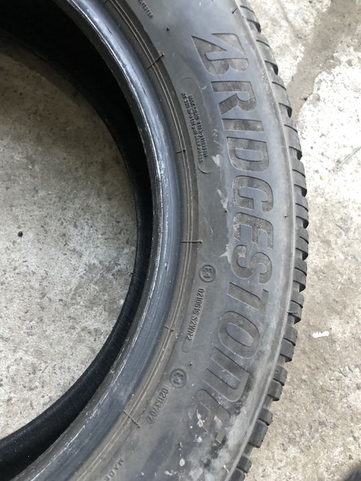 215/60/17 bridgestone blizzak lm005