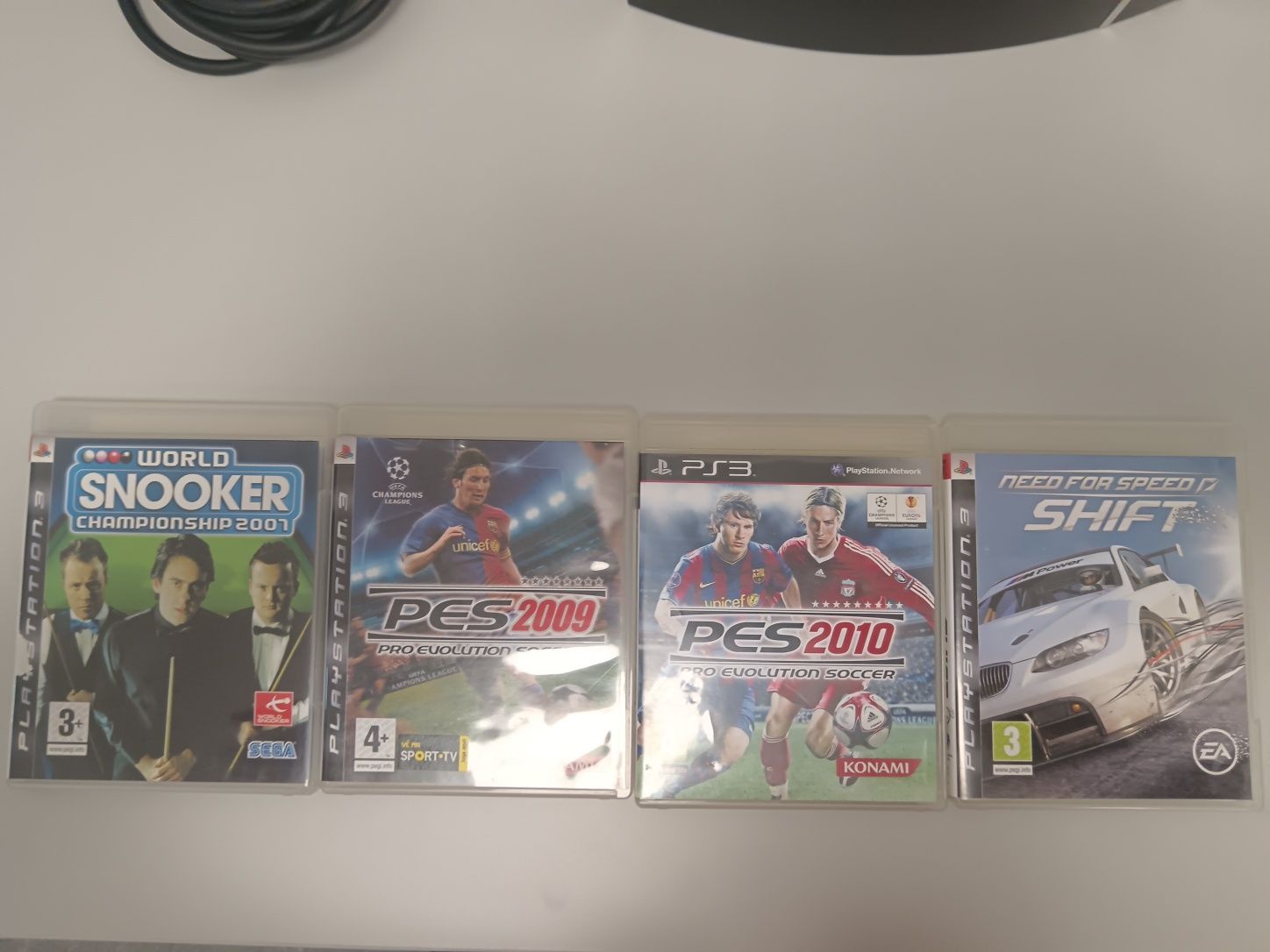 PLAYSTATION 3, 80GB desbloqueada