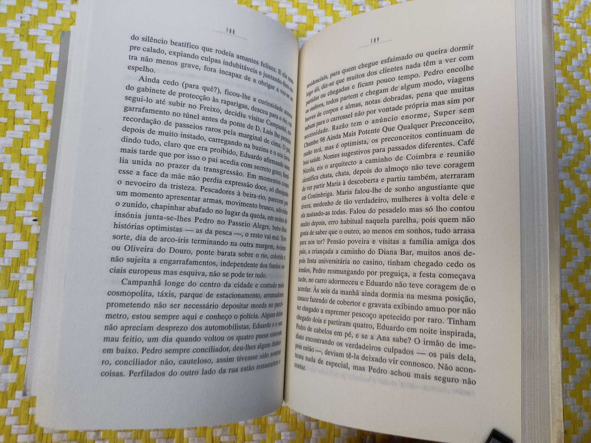 MUROS
de Júlio Machado Vaz