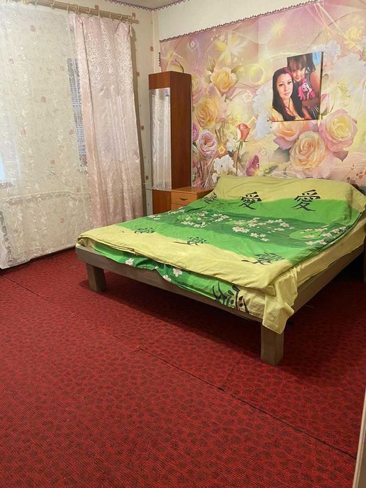 Терміново!Продам теплий будинок у центрі,з ділянкою 11 соток,газ,піч