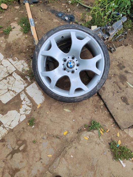 Vendo ou troco jantas BMW 19