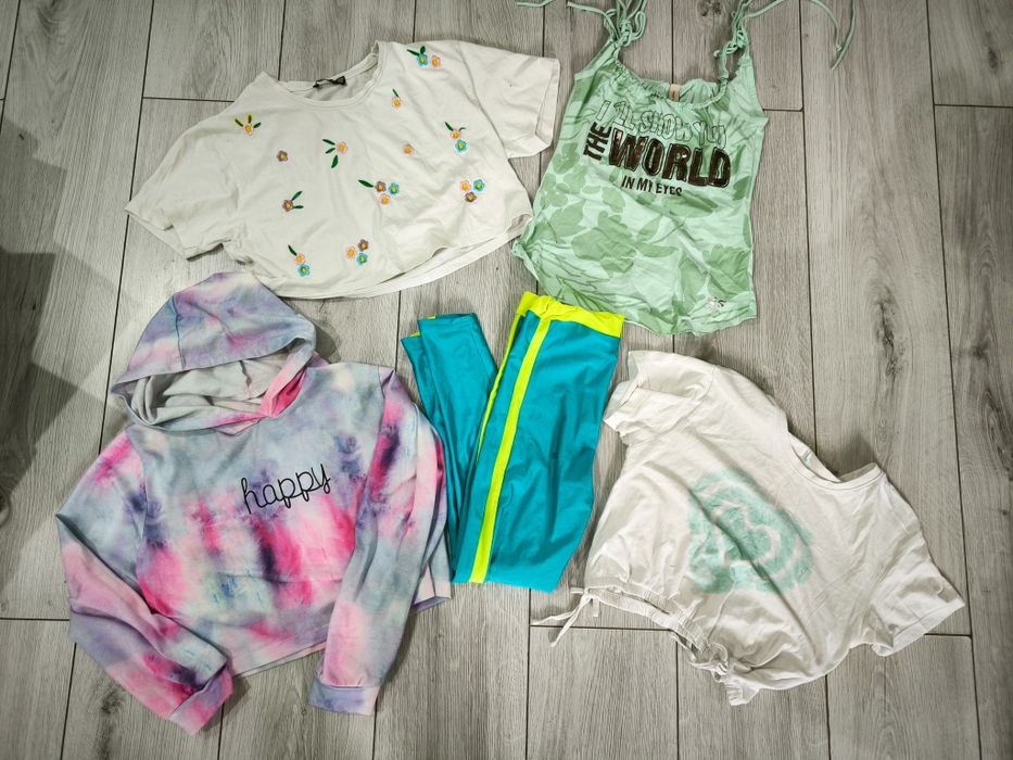 Paka ubrań 140 dla dziewczynki zestaw bluza koszulka crop top