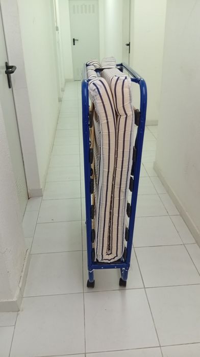 Diva, cama dobrável com colchão