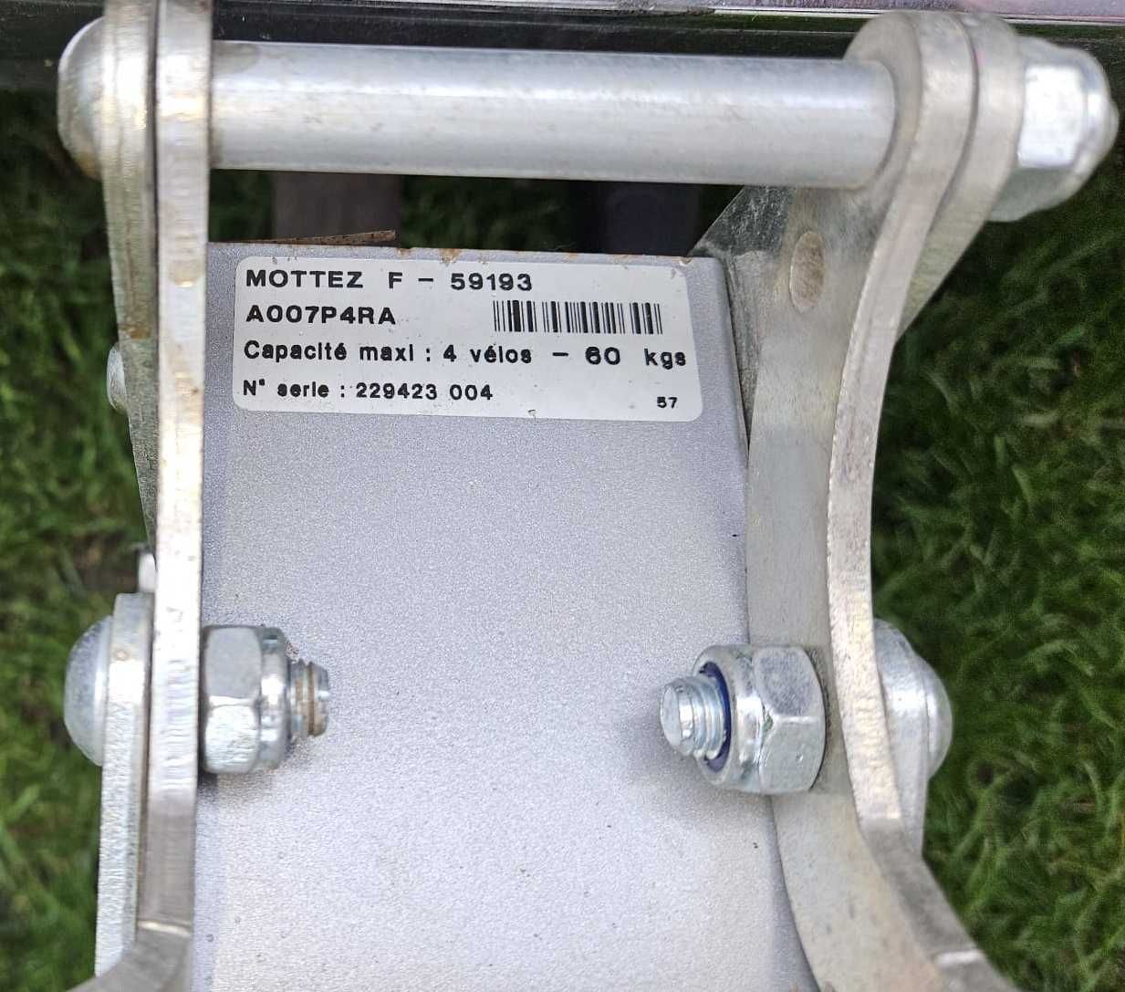 Wynajem bagażnika rowerowego na hak – Mottez 4 rowery, składany
