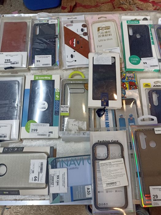 Чехлы для телефонов