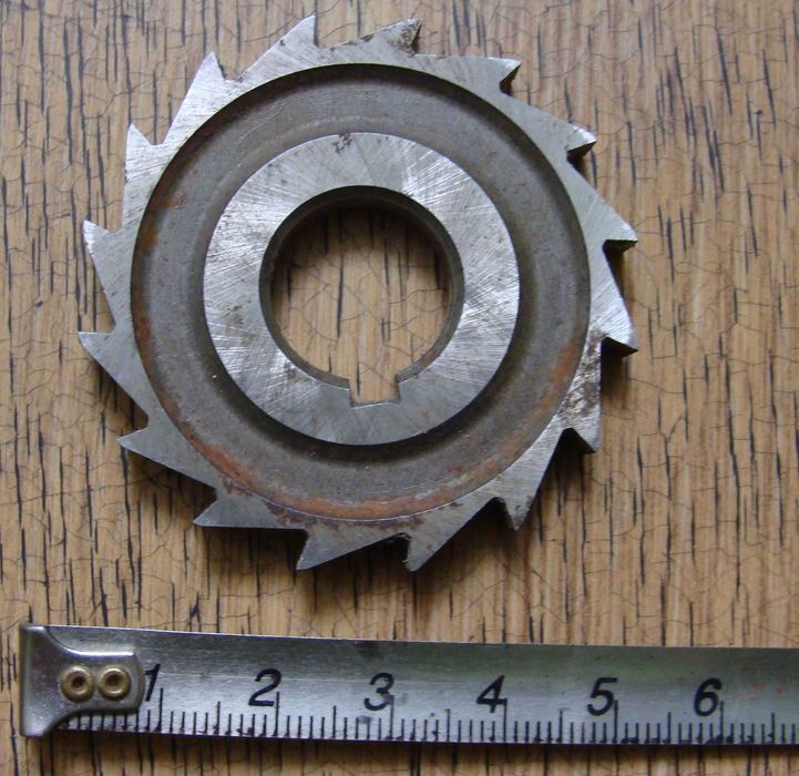 Frez o średnicy 50 mm