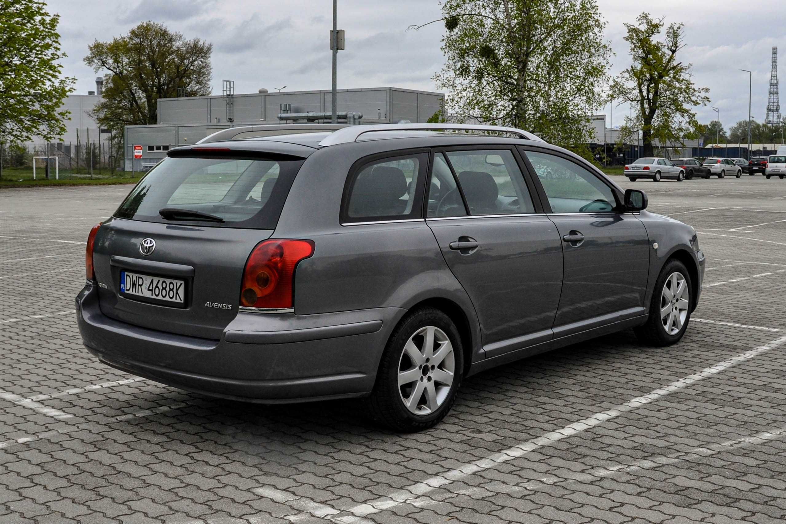 Toyota Avensis 1,8 (129KM) LPG