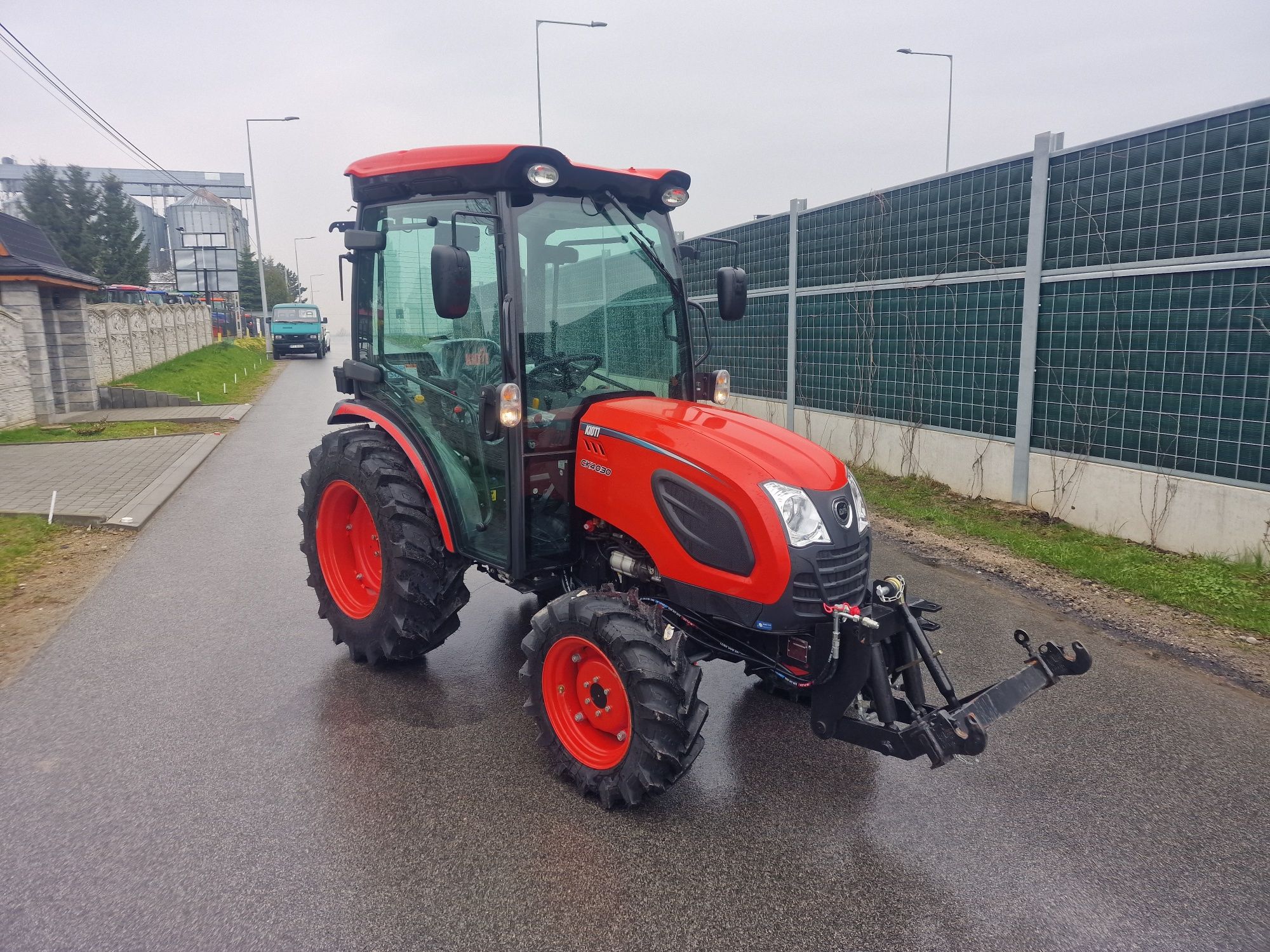 Traktor Kioti CK40 30 fabrycznie nowy