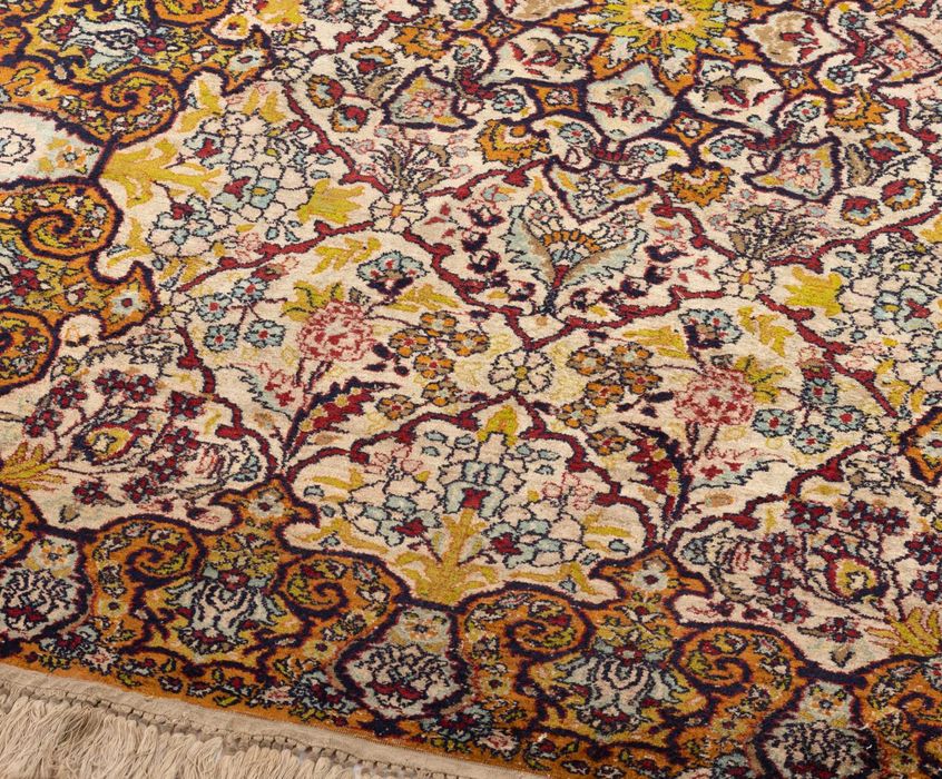 Tapete persa lótus Isfahan | 156 cm